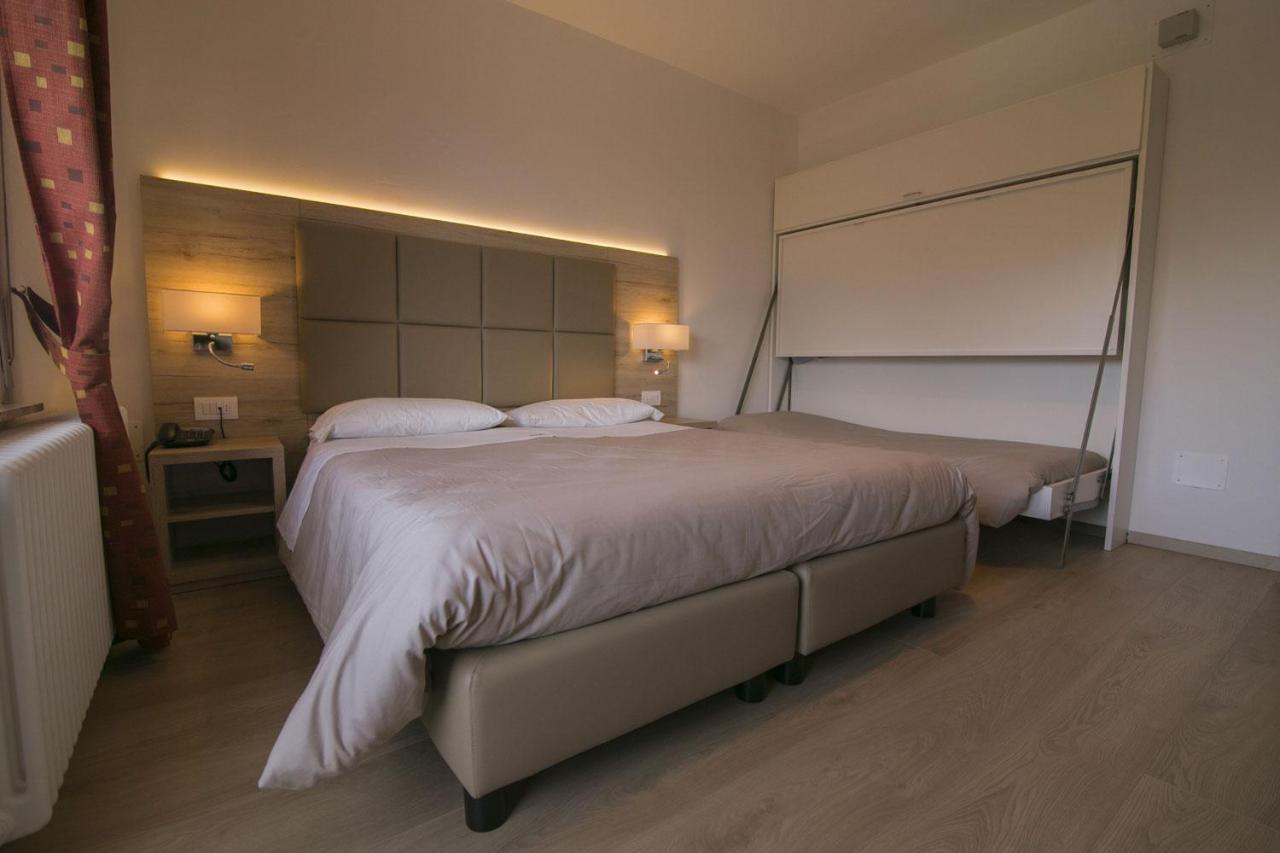 Tre Pini Hotel 3*